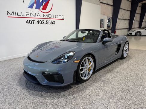 Used 2023 Porsche 718 Boxster Spyder RWD image 13
