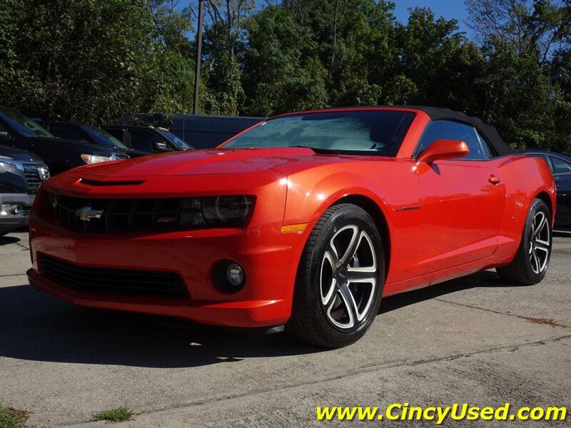 Used 2011 Chevrolet Camaro SS w/ RS Package RWD image 3