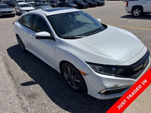 Used 2020 Honda Civic EX image 3