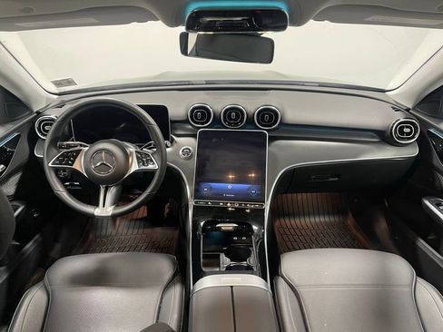 Used 2025 Mercedes-Benz C 300 4MATIC Sedan image 30