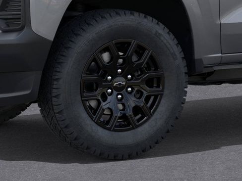 New 2026 Chevrolet Colorado W/T w/ WT Custom Package RWD image 9