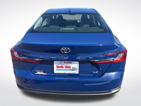 Used 2025 Toyota Camry LE FWD image 4