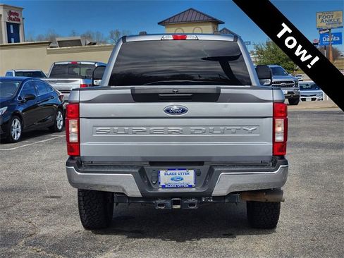 Used 2022 Ford F250 XLT w/ FX4 Off-Road Package image 6