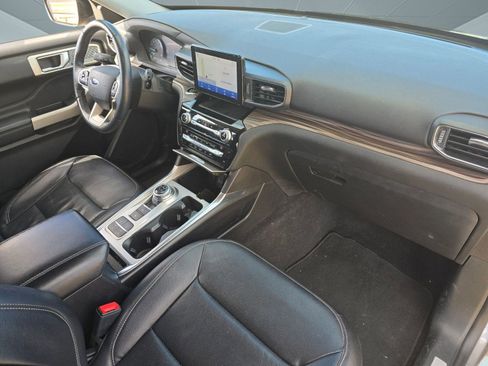 Used 2021 Ford Explorer Limited w/ Equipment Group 301A image 30