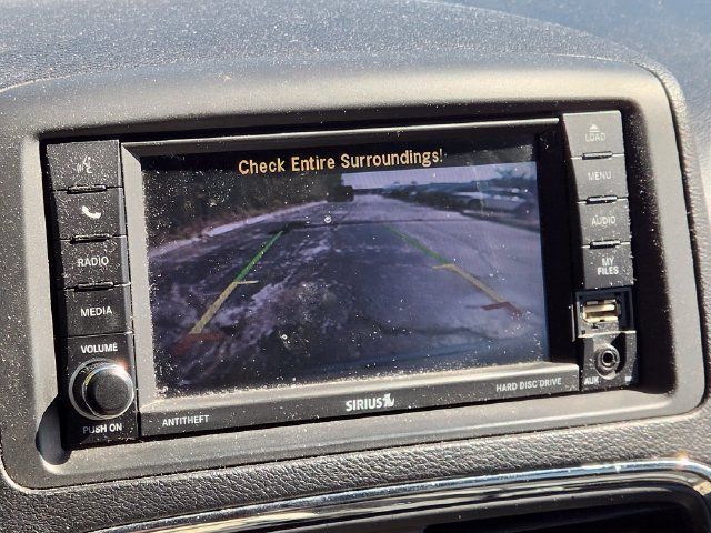 Used 2020 Dodge Grand Caravan SXT FWD image 18