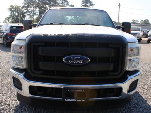 Used 2016 Ford F250 XL w/ Power Equipment Group image 4