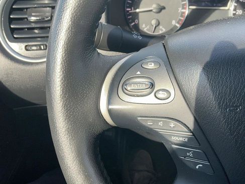 Used 2019 Nissan Pathfinder Platinum AWD/4WD image 14