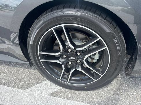 Used 2020 Ford Mustang GT Premium w/ Equipment Group 401A RWD image 11