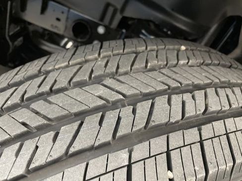 New 2025 Jeep Wrangler Sahara image 34