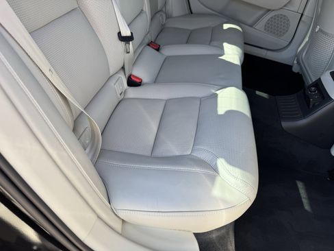 Used 2024 Volvo S90 T8 Ultimate w/ Lounge Package image 43