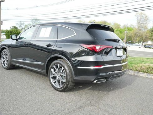 Certified 2024 Acura MDX SH-AWD w/ Technology Package image 5