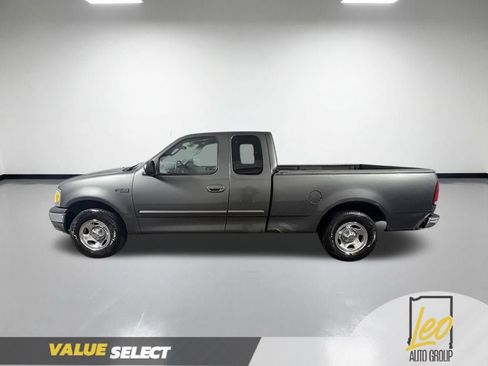 Used 2003 Ford F150 XLT RWD image 2