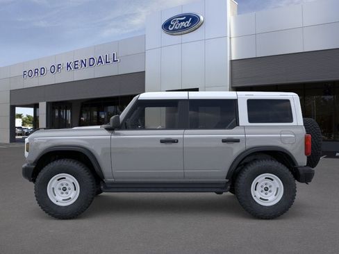 New 2026 Ford Bronco Heritage Edition AWD/4WD image 3