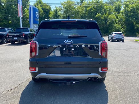 Used 2022 Hyundai Palisade SEL w/ Premium Package image 4