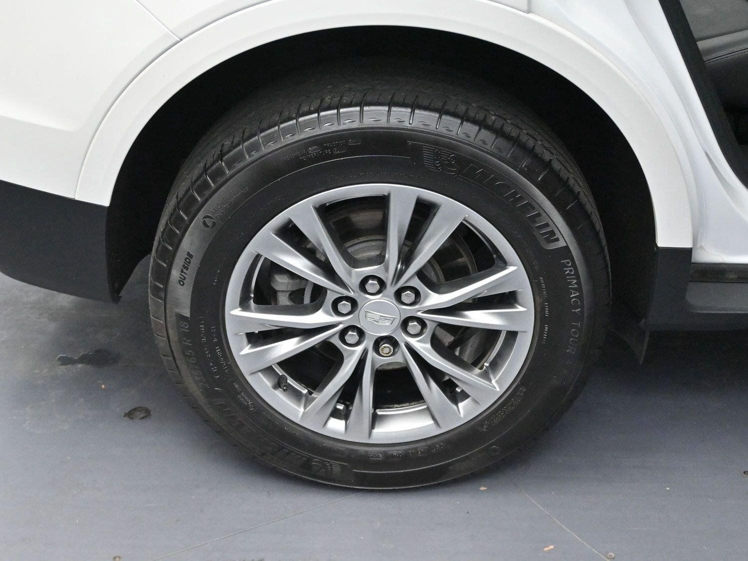 Used 2023 Cadillac XT5 Premium Luxury FWD image 36