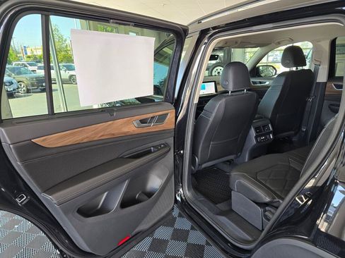 New 2026 Volkswagen Atlas SE AWD/4WD image 32