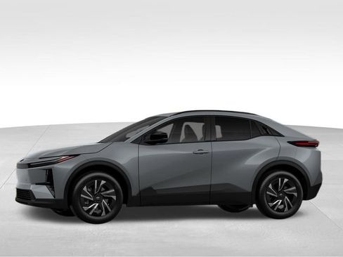 New 2026 Toyota C-HR AWD/4WD image 5