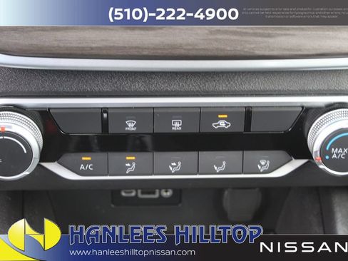 Used 2025 Nissan Altima 2.5 SV FWD image 22