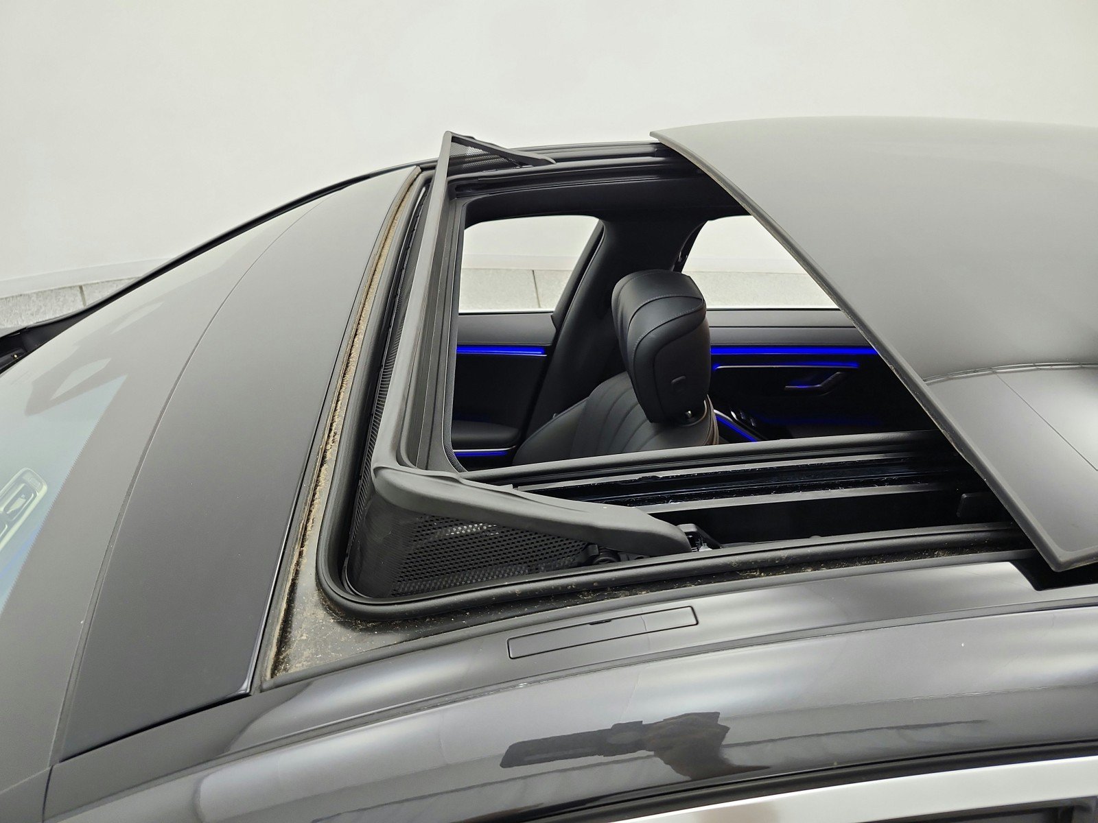 Certified 2023 Mercedes-Benz S 500 4MATIC image 16