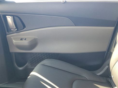 New 2026 Kia Carnival SX image 24