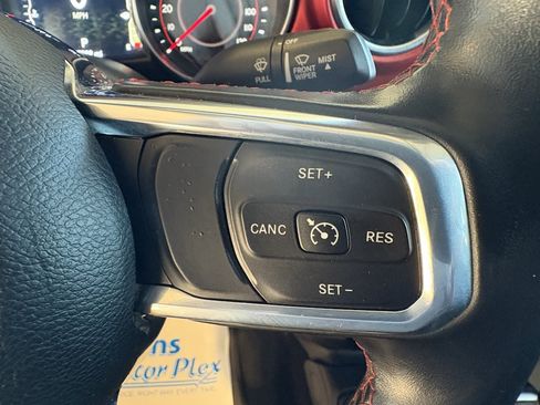 Used 2020 Jeep Gladiator Rubicon image 12