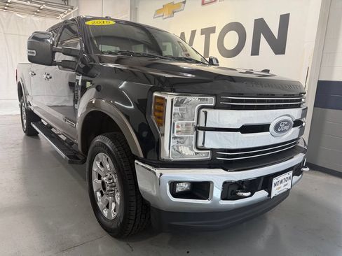 Used 2018 Ford F250 Lariat w/ Lariat Ultimate Package AWD/4WD image 50