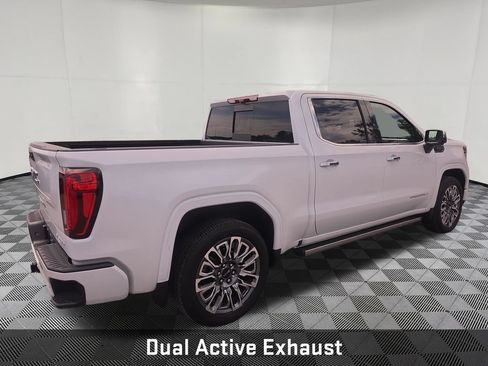 Used 2025 GMC Sierra 1500 Denali Ultimate AWD/4WD image 11