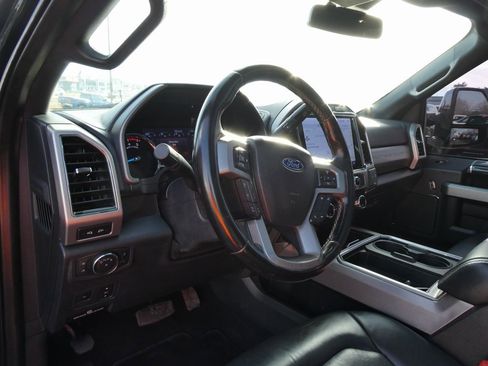 Used 2022 Ford F350 Platinum image 24