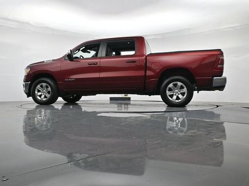 Used 2023 RAM 1500 Laramie AWD/4WD image 40