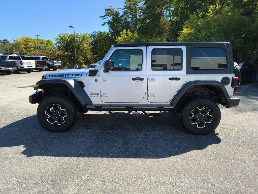 Used 2023 Jeep Wrangler Unlimited Rubicon 4xe AWD/4WD image 2