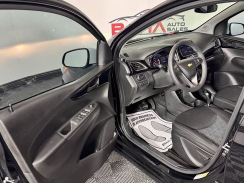 Used 2022 Chevrolet Spark LT w/ Spark Special Edition FWD image 11