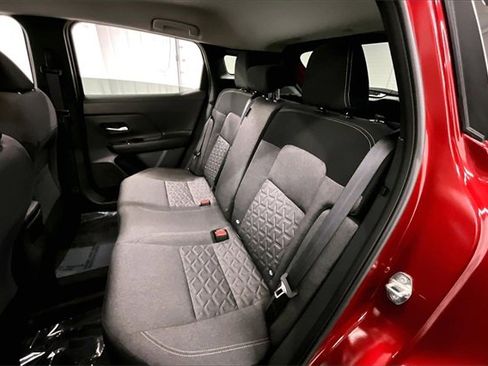 Used 2025 Nissan Kicks SV image 21