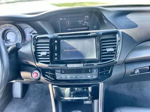 Used 2016 Honda Accord EX-L image 18