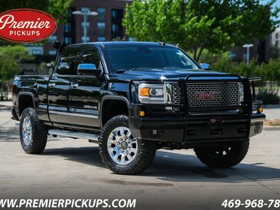 Used 2015 GMC Sierra 2500 Denali w/ Duramax Plus Package