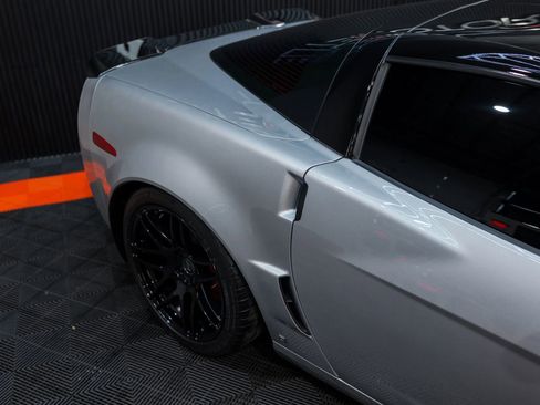 Used 2009 Chevrolet Corvette Z06 w/ Preferred Equipment Group image 7