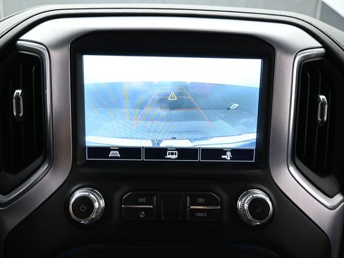 Used 2021 GMC Sierra 1500 SLT image 30