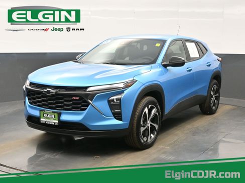 Used 2025 Chevrolet Trax RS w/ Driver Confidence Package image 1