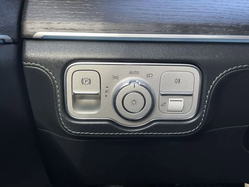 Used 2021 Mercedes-Benz GLE 63 AMG S image 30