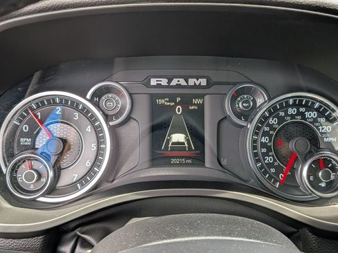 Used 2025 RAM 1500 Big Horn AWD/4WD image 14