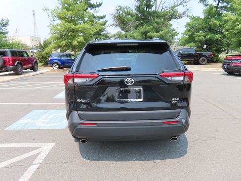 Used 2024 Toyota RAV4 XLE w/ Weather Package AWD/4WD image 6