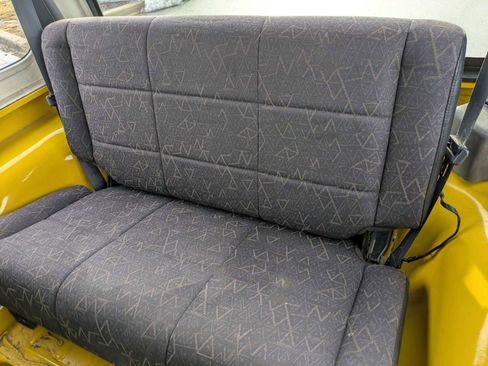 Used 2002 Jeep Wrangler SE image 14