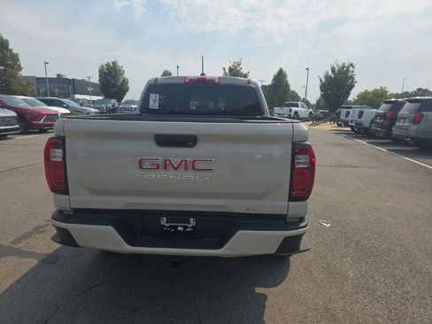 Used 2026 GMC Canyon Denali AWD/4WD image 7