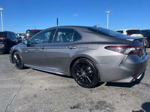 Used 2024 Toyota Camry XSE FWD image 5