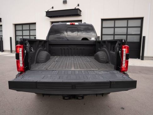 Used 2025 Ford F350 Lariat w/ Lariat Ultimate Package AWD/4WD image 10