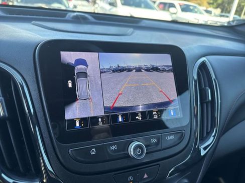 Used 2022 Chevrolet Equinox RS w/ RS Leather Package image 22