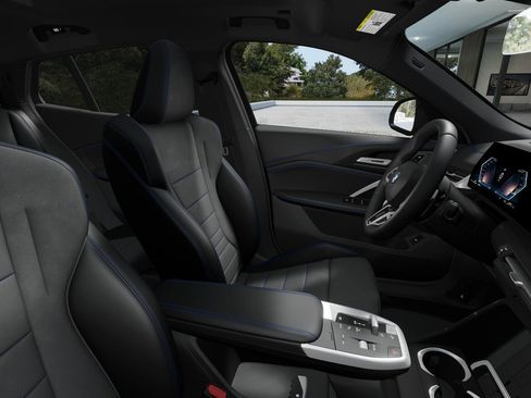 New 2026 BMW X2 xDrive28i image 9