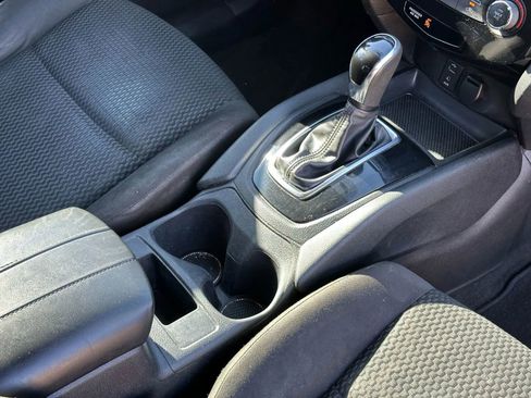 Used 2018 Nissan Rogue Sport S w/ S Appearance Package FWD image 23