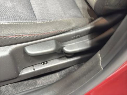 Used 2024 Chevrolet Trax RS image 14