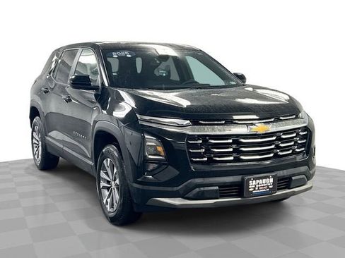 Certified 2025 Chevrolet Equinox LT image 1