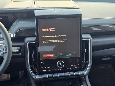 New 2026 GMC Yukon XL Elevation image 15